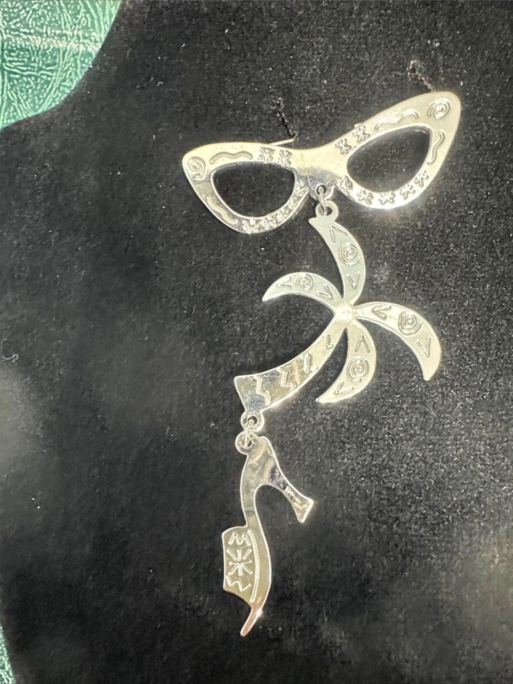 Silver Tone Statement Brooch